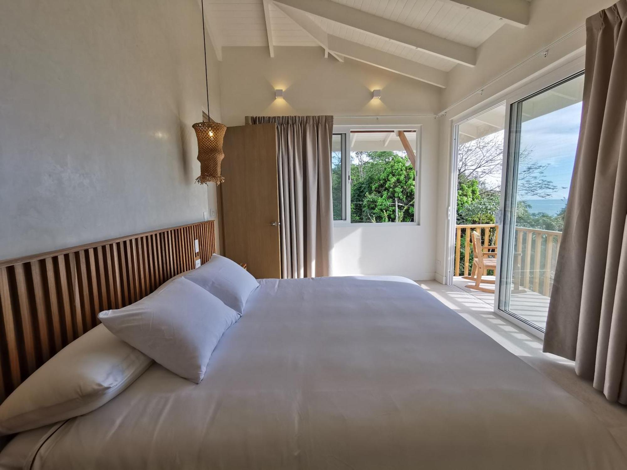 Casa Luna - Private Suites With Ocean View, Pool, Ac, Wifi Playa Santa Teresa  Eksteriør bilde